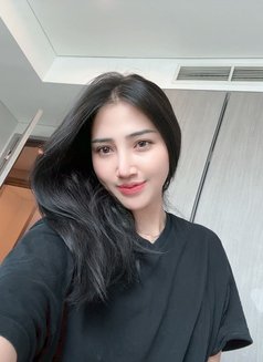 Syifa - escort in Singapore Photo 7 of 9