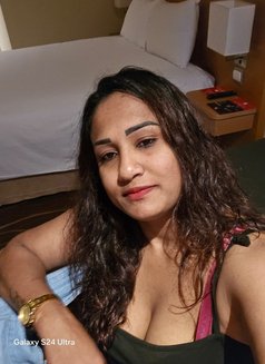 Syini 3some Cupol Massge Group Sex - escort in Dubai Photo 1 of 3