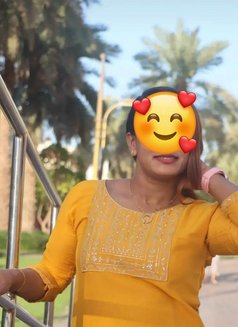 Syini 3some Cupol Massge Group indiv Sex - puta in Dubai Photo 17 of 18