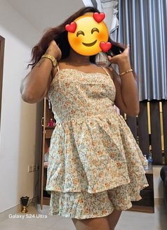 Syini 3some Cupol Massge Group Sex - escort in Dubai Photo 6 of 10