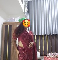 Syini 3some Cupol Massge Group Sex - puta in Dubai Photo 18 of 20