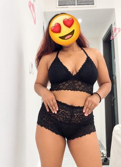 Syini individual girl 🥰🥰 - puta in Dubai Photo 10 of 20