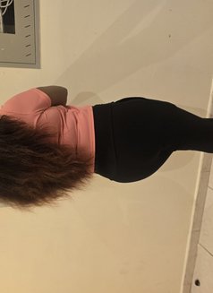 Syini - dominatrix in Dubai Photo 3 of 11
