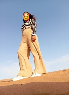 Syini - dominatrix in Dubai Photo 7 of 11