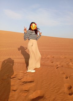 Syini - dominatrix in Dubai Photo 8 of 11