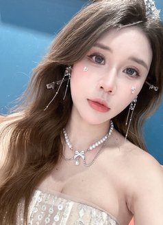 Sylvia - puta in Shanghai Photo 3 of 4