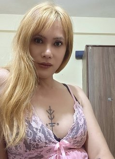 Sylvia . - Transsexual escort in Bangalore Photo 16 of 16