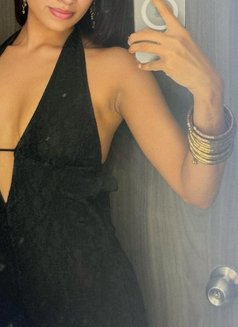 Sylvia J - escort in Colombo Photo 3 of 4