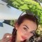 Sylvia Luckenbill - escort in İstanbul Photo 3 of 5