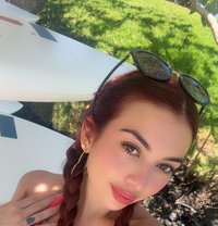 Sylvia Luckenbill - escort in İstanbul
