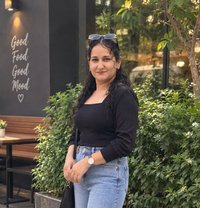 Syra Cam Show Real Meet - puta in Hyderabad