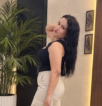 Syra Cam Show Real Meet - puta in Hyderabad Photo 4 of 4