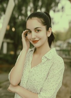 Syria - puta in Ajmān Photo 1 of 5