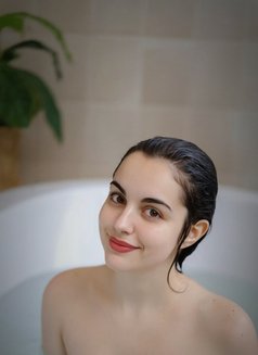 Syria - puta in Ajmān Photo 5 of 5