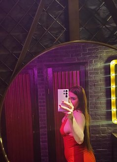 سهرات دبي - escort agency in Dubai Photo 2 of 10