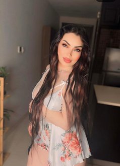 Syrian Nano - escort in Dubai Photo 4 of 7
