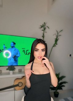 Syrian RAMA - escort in Dubai Photo 10 of 10