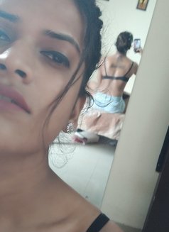 T Doll ♥ - Transsexual adult performer in New Delhi Photo 2 of 14