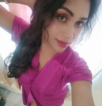 T Jiya - Acompañantes transexual in Bangalore