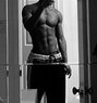 T. Riss - Acompañantes masculino in Guangzhou Photo 1 of 4