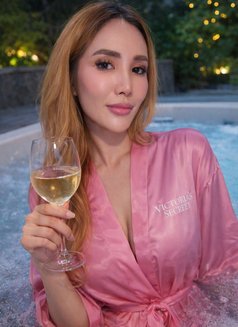 T.S Arabella Lux Reina - Transsexual escort in Kuala Lumpur Photo 18 of 18