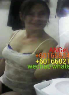tS. MaSSeuSe SwEEt ANgELiCa - Transsexual escort in Kuala Lumpur Photo 2 of 9
