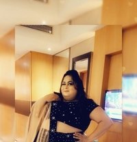 Haizel - Transsexual escort in New Delhi Photo 1 of 30