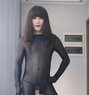 T Sweiwei - Transsexual escort in Beijing Photo 1 of 8