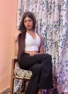 Mistress taara - Acompañantes transexual in Noida Photo 2 of 22