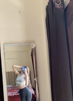 Taashvi 🦋 - Transsexual escort in New Delhi Photo 3 of 5
