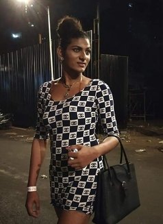 Tabu - Transsexual escort in Mumbai Photo 13 of 19