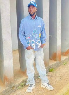 Taden007 - Acompañantes masculino in Lagos, Nigeria Photo 1 of 1