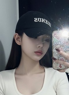 Taeri - Transsexual escort in Phuket Photo 4 of 8