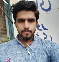 Aryan - Male escort in Lahore