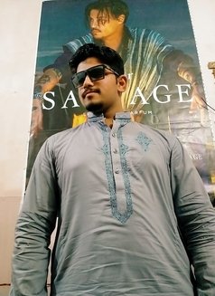 Aryan - Acompañantes masculino in Lahore Photo 3 of 7