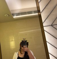 TAHE Live Cam • Real Meet Guwahati - puta in Guwahati