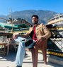 Tahir - Male escort in Kolkata Photo 1 of 4