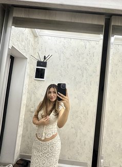 Tahlia - escort in Dubai Photo 8 of 11