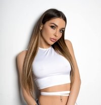 Taisiya - puta in İstanbul