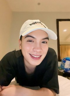 Taiwan Cute Guy - Male escort in Taipei Photo 3 of 6