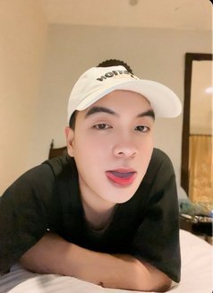 Taiwan Cute Guy - Male escort in Taipei Photo 6 of 6