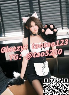 Taiwan’s Premium Escort Service - Agencia de putas in Taichung Photo 12 of 16