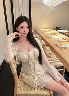 Taiwan Top Class 77 Outcall Tea Service - Agencia de putas in Taipei Photo 10 of 12