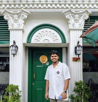 Taizer - Male escort in Kolkata