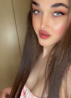 Taj Alai - Transsexual escort in Beirut Photo 3 of 8