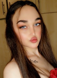 Taj. Alali - Transsexual escort in Beirut Photo 4 of 6