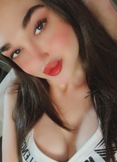 Taj. Alali - Transsexual escort in Beirut Photo 12 of 14