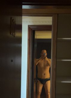 Taj - Masajista in Amman Photo 4 of 5