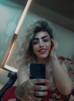 Taj Queen - Transsexual escort in Beirut Photo 10 of 18