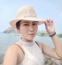 Tak - escort in Phuket